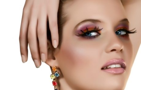 להצעיר ולהאיר את אזור סביב העיניים