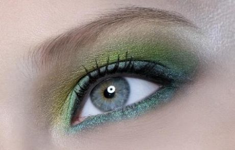 צבעוני ומבריק