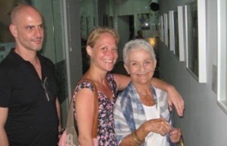 אוצרות מן העבר בין מדפי הליפסטיק והמסקרה