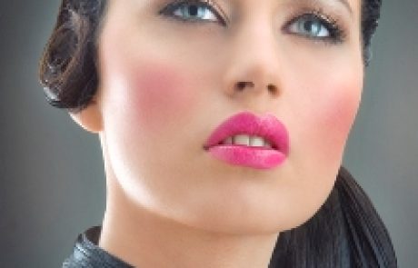 בין איפור לשיער