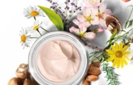 ANANDA: קרם הגנה לעור הפנים SPF30