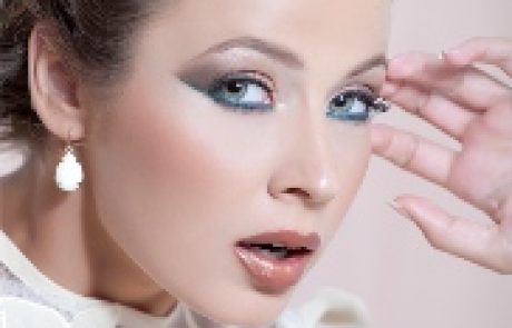 הפקת איפור לחורף: לגעת בזוהר