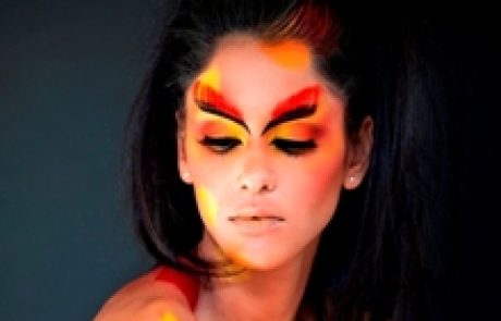 חלום של איפור: על כנפי הדימיון