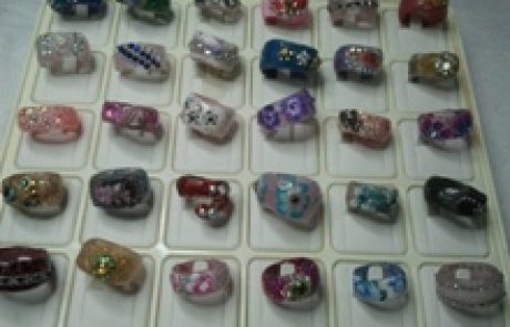 טבעות אקריל