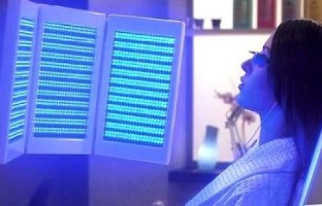 טיפול באקנה: אור נקי מביא לעור נקי