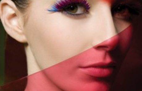 עושים סדר במגירת האיפור