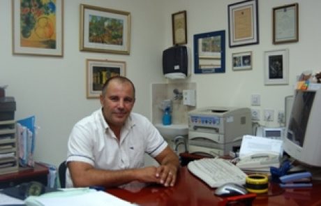 האם קרם ההגנה מזיק לעור?