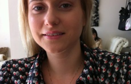 צעד-אחר-צעד: תסרוקת ערב אלגנטית וחושנית