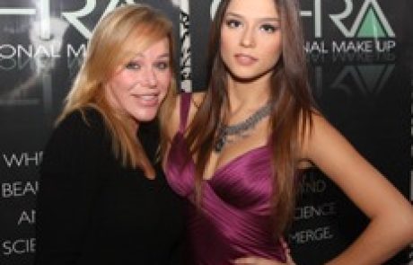 מאפרת על – השטיח האדום