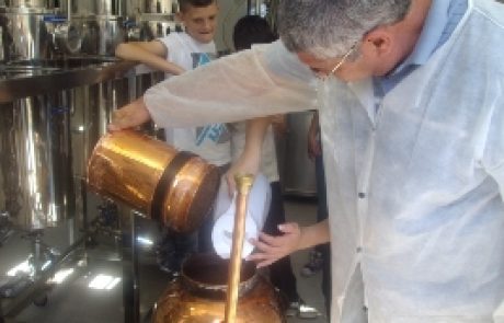 מלחמה בהזדקנות באמצעות מוצרים טבעיים