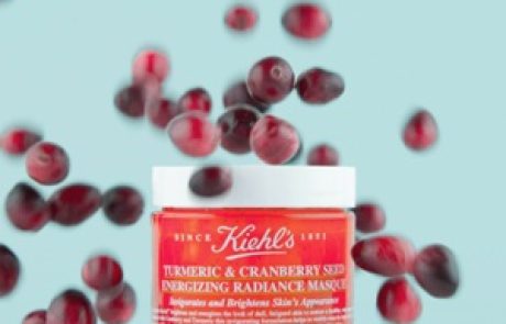 Kiehl's: מסכת זוהר Turmeric & Cranberry Seed