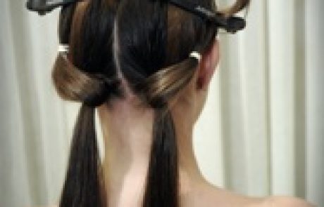 תסרוקת צעד אחר צעד: אלגנטית ועכשווית