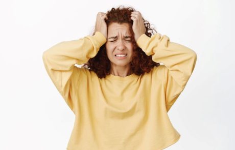 הקשר בין לחץ ומתח נפשי למחלות עור